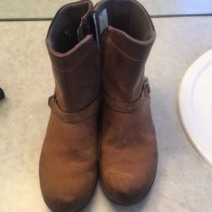 Edit Bauer women’s boots